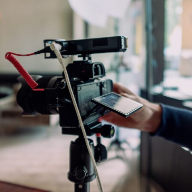 Event videographer (2)